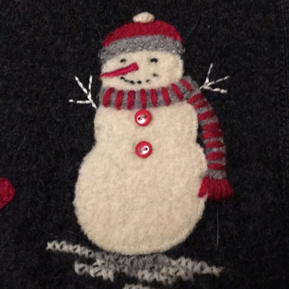Talbot's Winter/Christmas Sweater - Picture 4 of 7